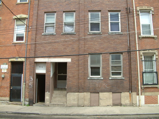 416 Wade St in Cincinnati, OH - Building Photo - Building Photo