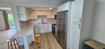 27684 Imperial River Rd in Bonita Springs, FL - Building Photo