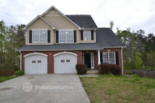 5767 Village Loop in Fairburn, GA - Building Photo