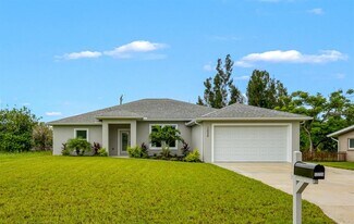 12235 Hernando Rd in North Port, FL - Building Photo