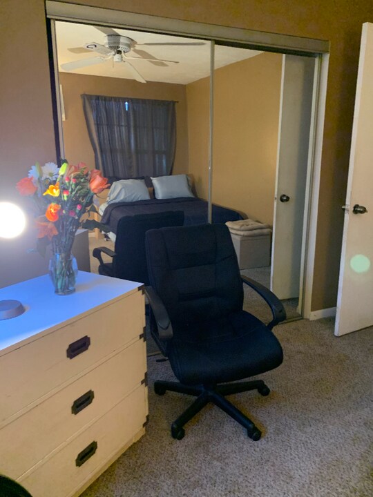 37 Plumage Ln in West Palm Beach, FL - Foto de edificio