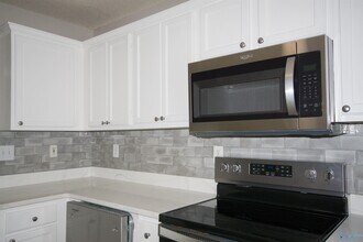 109 Sandy Hollow Dr NW in Madison, AL - Building Photo - Building Photo