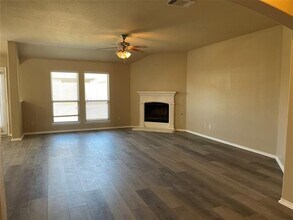 1117 Lake Grove Dr in Little Elm, TX - Building Photo - Building Photo