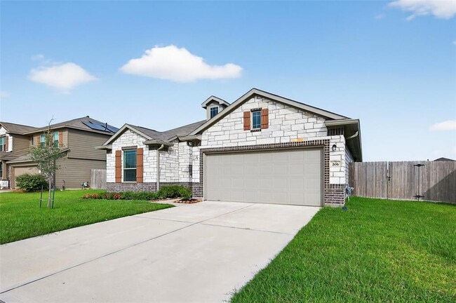 206 White Wing Ln in Sealy, TX - Building Photo - Building Photo