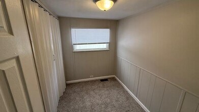 239 Rose Wood Alley in Huntington, IN - Building Photo - Building Photo