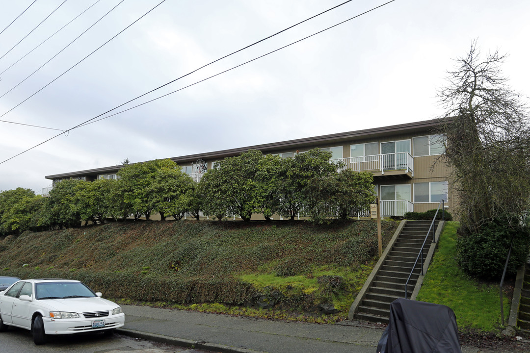 Queen Anne Terrace Apartments in Seattle, WA - Building Photo