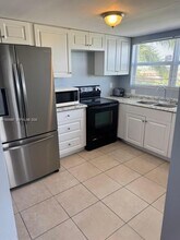 2551 NW 41st Ave in Lauderhill, FL - Building Photo - Building Photo