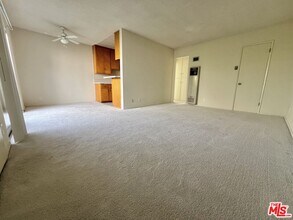 1128 10th St in Santa Monica, CA - Building Photo - Building Photo