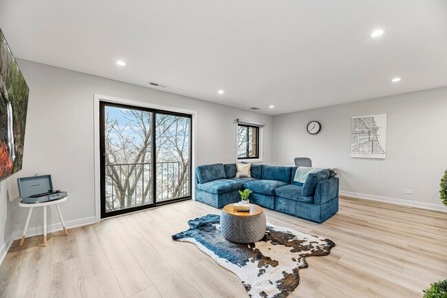 property at 2335 W Touhy Ave