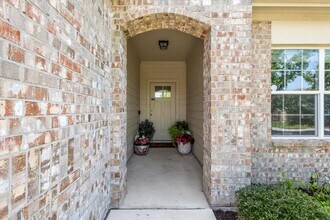 1300 Ferryman Dr in Georgetown, TX - Building Photo - Building Photo