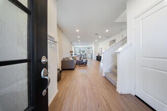 6304 Barrington Clf Trl in Houston, TX - Building Photo - Building Photo