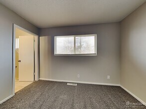 730 Wyoming Ave in Reno, NV - Foto de edificio - Building Photo