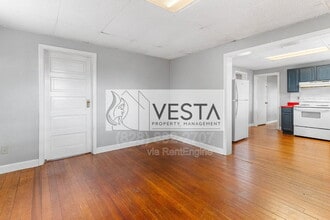 71 Hillside St in Canton, NC - Building Photo - Building Photo