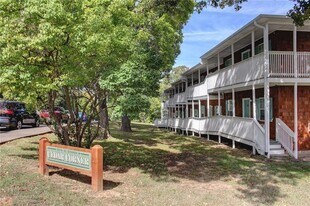 944 N Storer Ave in Fayetteville, AR - Building Photo