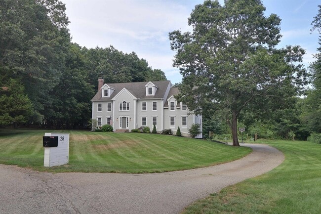 property at 28 Eagle Ct