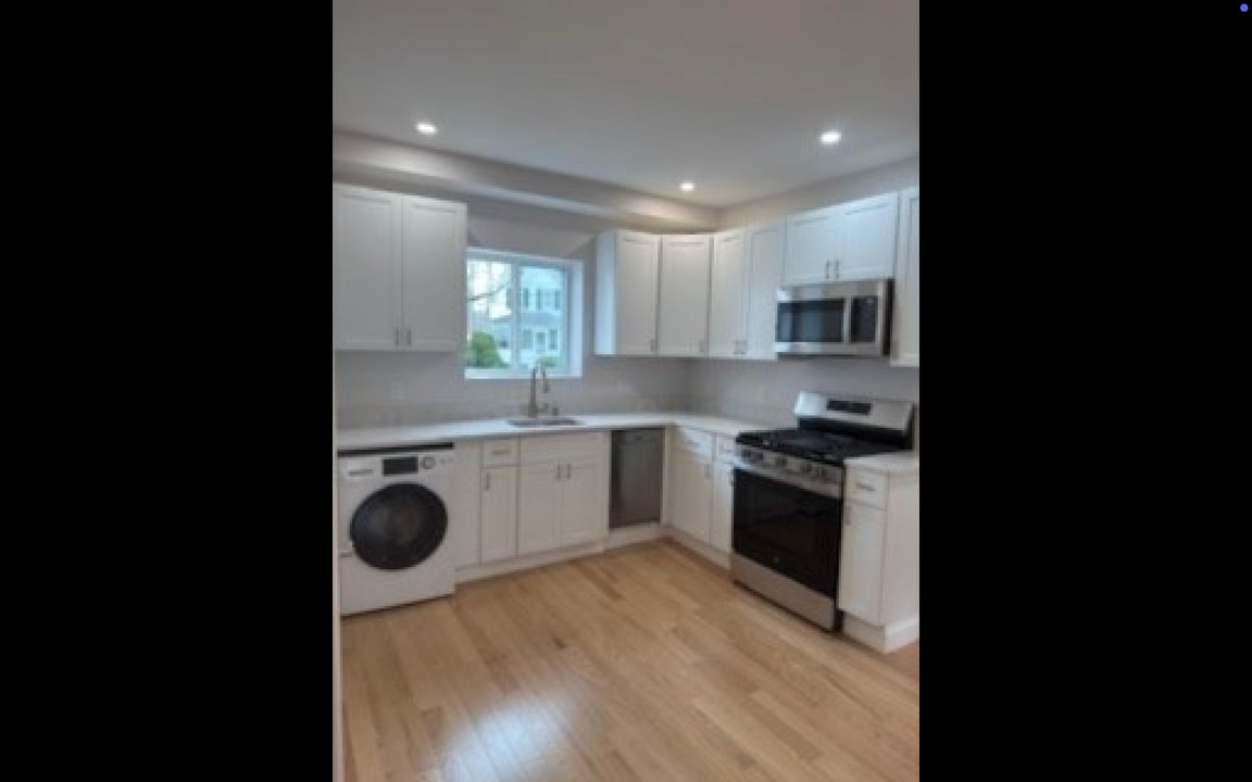 316 Albion St, Unit #1 in Wakefield, MA - Building Photo
