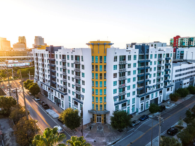 The Slade at Channelside in Tampa, FL - Foto de edificio - Building Photo