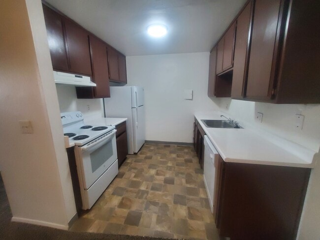 Rustic Court Apartments