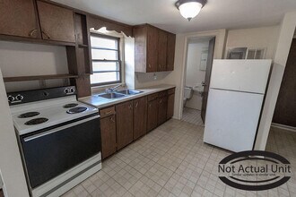 2929 Northland Dr in Columbia, MO - Building Photo - Building Photo