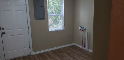 1304 W Walnut Ave in Duncan, OK - Building Photo - Building Photo