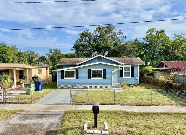 property at 3104 E Ellicott St