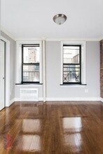 227 E 82nd St in New York, NY - Building Photo - Building Photo