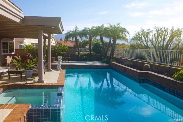 property at 27492 Soncillo
