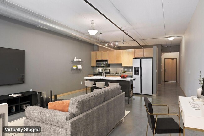 710 N 4th St in Minneapolis, MN - Foto de edificio - Building Photo