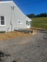 3731 N Lee Hwy in Fairfield, VA - Building Photo - Building Photo