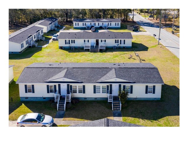 923 5th Ave SW in Moultrie, GA - Foto de edificio - Building Photo