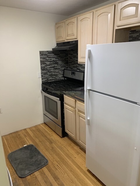 1345 Commonwealth Ave, Unit #1 in Boston, MA - Building Photo