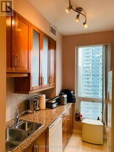 60 Byng Ave in Toronto, ON - Building Photo - Building Photo