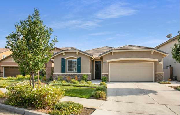 31543 Mojave Rose Ct in Murrieta, CA - Building Photo