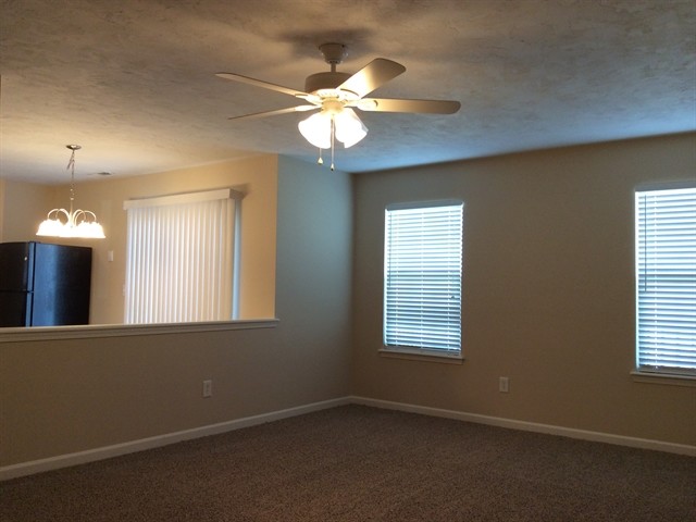 717 Breakers Ln in Fortville, IN - Building Photo - Building Photo