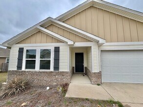 462 Whispering Creek Ave in Freeport, FL - Building Photo - Building Photo