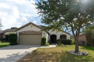 1211 Majestic Oak in Richmond, TX - Building Photo - Building Photo