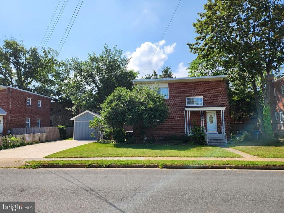 3212 13th Rd S in Arlington, VA - Building Photo