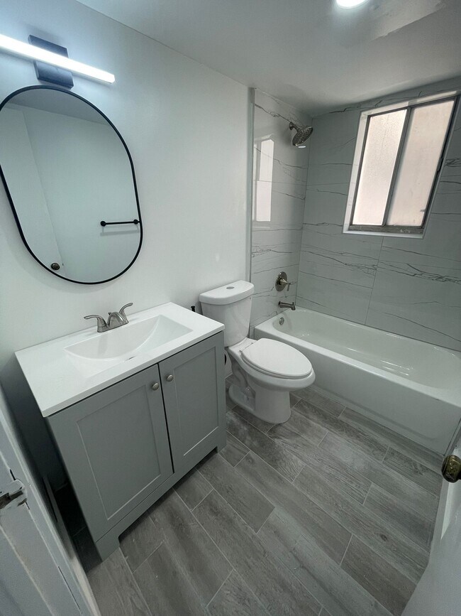 Somerset Grove 3 in Lauderdale Lakes, FL - Building Photo - Building Photo