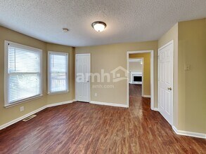 4825 Old Field Dr NE in Kennesaw, GA - Building Photo - Building Photo