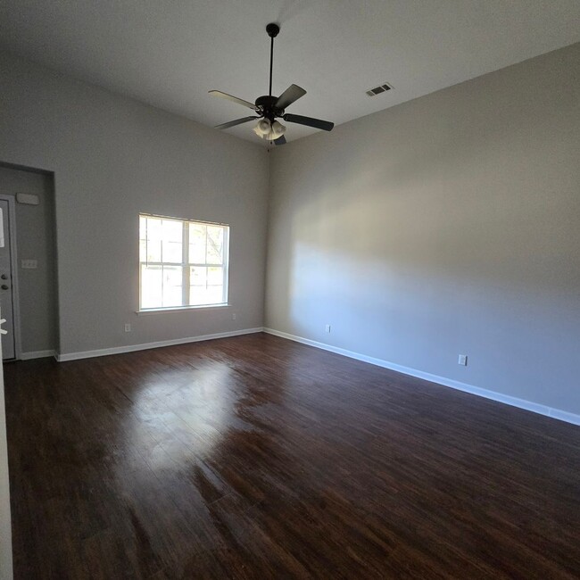 Two-Story Beauty in Olive Branch with Comp in Olive Branch, MS - Building Photo - Building Photo