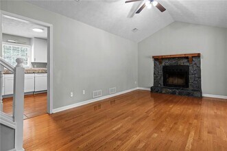 1741 Rose Garden Ln in Loganville, GA - Building Photo - Building Photo