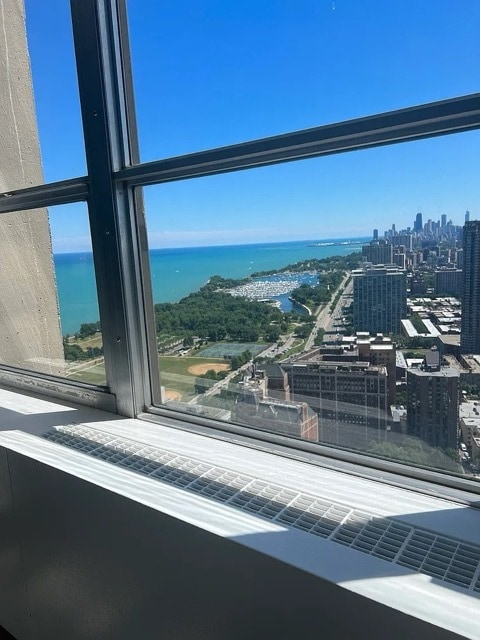 655 W Irving Park Rd, Unit 4807 in Chicago, IL - Building Photo - Building Photo