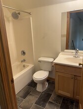 2188 S Robinson Ave in Milwaukee, WI - Building Photo - Building Photo