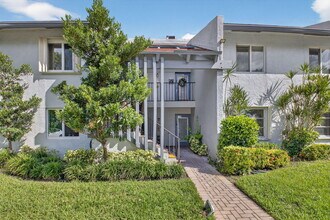 6525 S Oriole Blvd in Delray Beach, FL - Building Photo - Building Photo