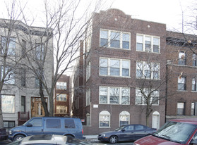 839 W Dakin St in Chicago, IL - Building Photo