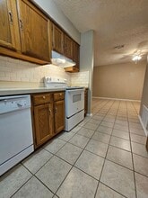 1212 Clearwater Dr in Norman, OK - Building Photo - Building Photo