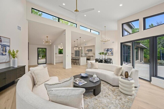 property at 2001 Circle Haven