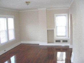 600 Pleasant St SE-Unit -1 in Grand Rapids, MI - Building Photo - Building Photo