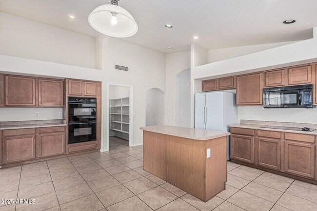 16423 W Monroe St in Goodyear, AZ - Building Photo - Building Photo