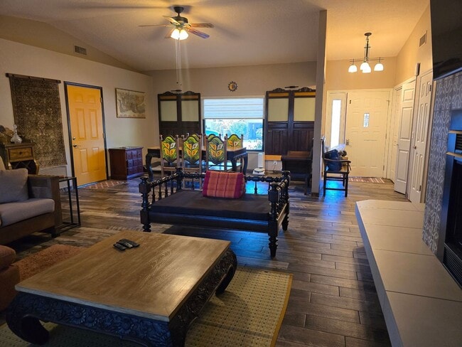 100 Gunsight Hills Dr in Sedona, AZ - Building Photo - Building Photo